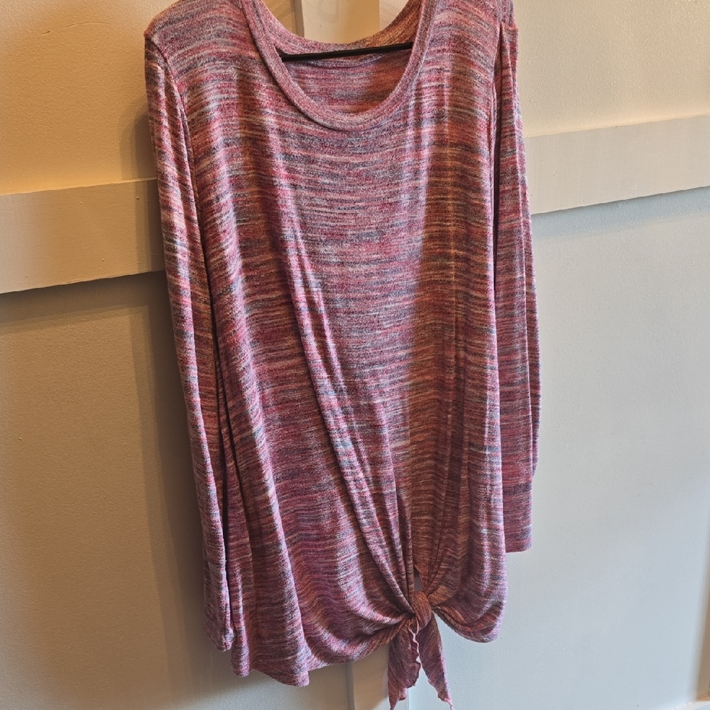 Women's Pink Knotted Top